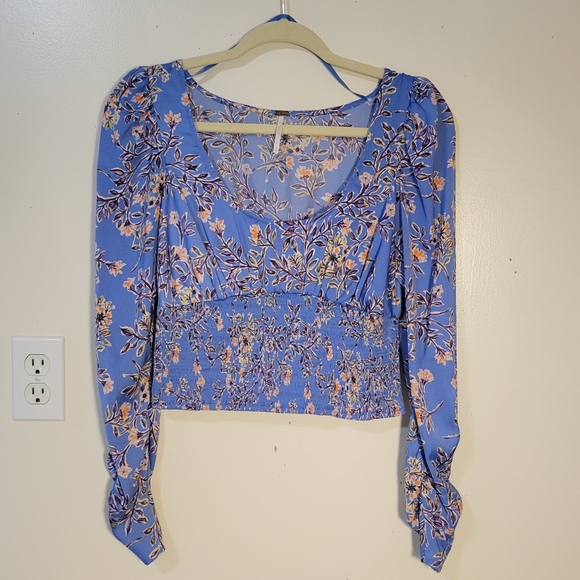 Free People (Women's Small) Santiago Floral Printed Long Sleeve Smocked Crop Top - Picture 4 of 8